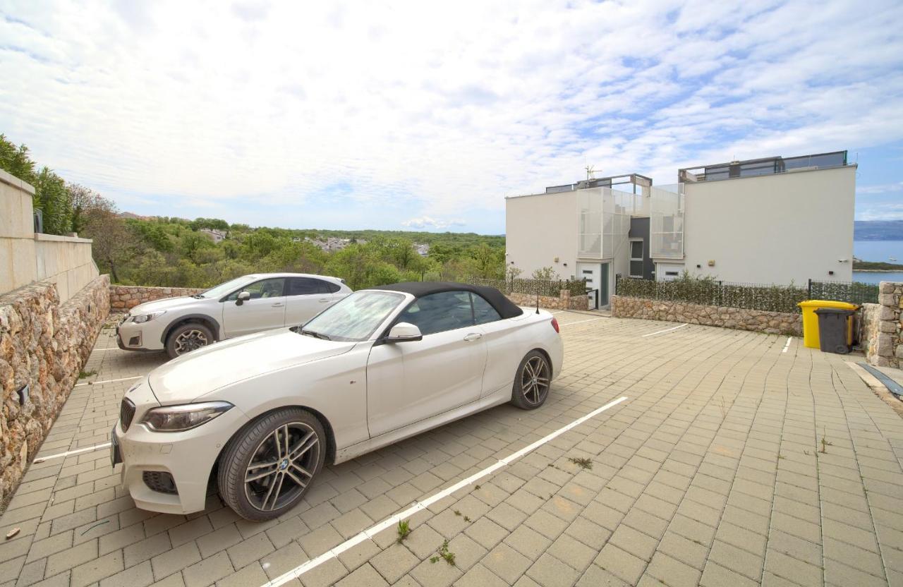 Villa Solis Lacus Modern Apartment - Private Heated Pool - Smart Tv Sky X - Free Parking Njivice Dış mekan fotoğraf